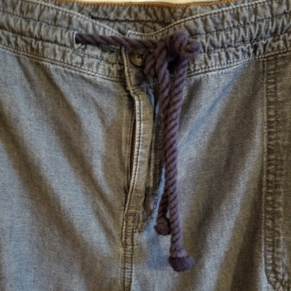 Tommy Hilfiger Chambray Pants Size 18 EUC - Picture 4 of 8